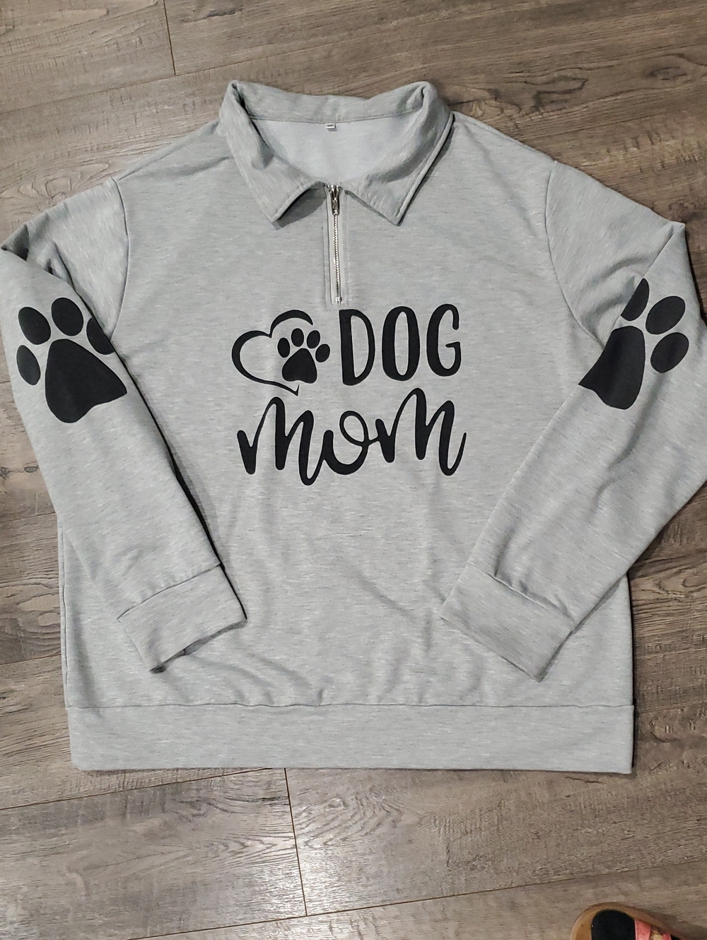 Dog Mom Half-Zip Pullover Sweatshirt - Light Gray
